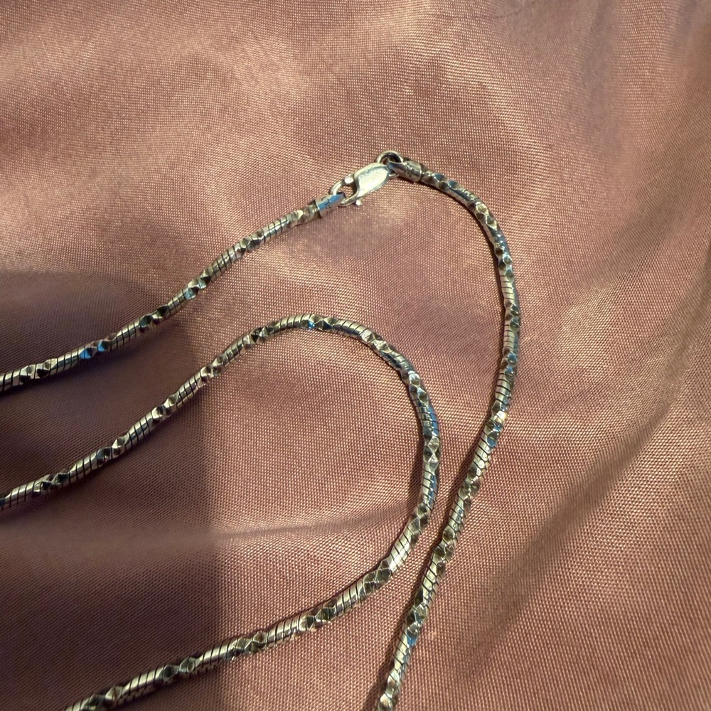 Delicate Silver Rope Chain Necklace - Picture 4 of 11